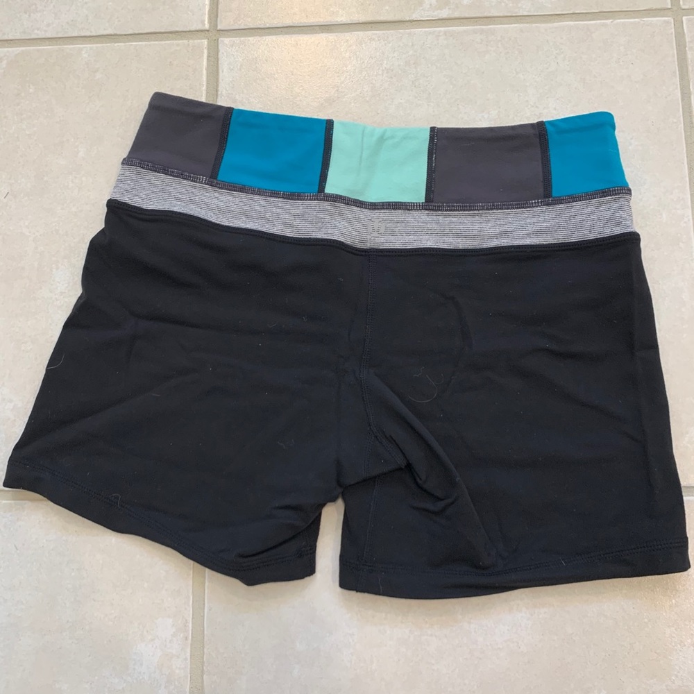 Lululemon yoga shorts